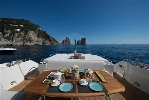 Thumbnail von Sunseeker Predator 64