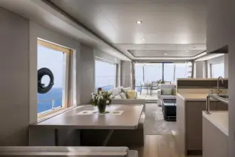 Thumbnail von Nomad 70 SUV