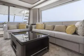 Thumbnail von Nomad 70 SUV