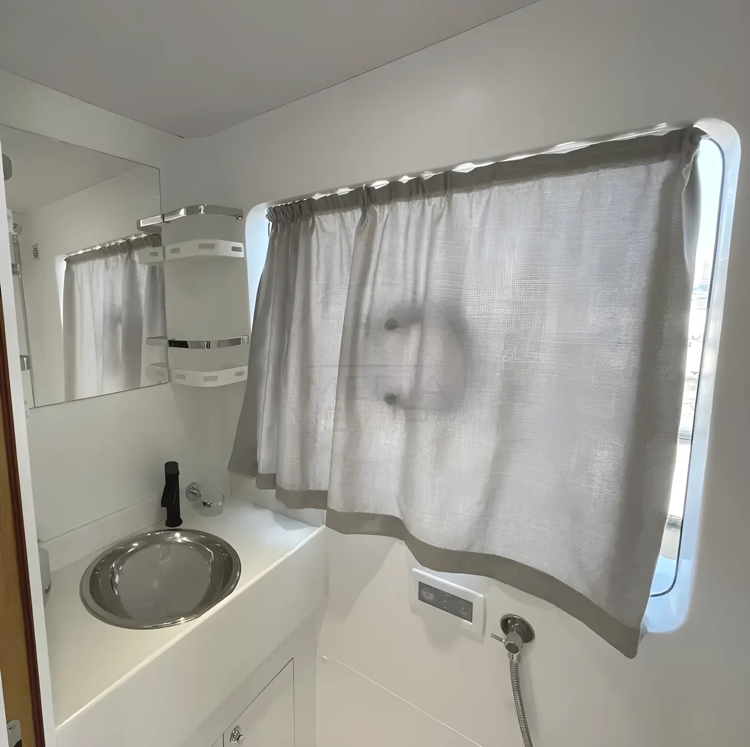 Thumbnail von SilverCat 40 LUX