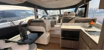 Thumbnail von Majesty 60