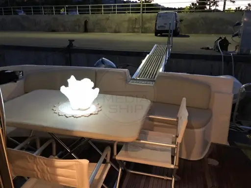 Thumbnail von Azimut 50