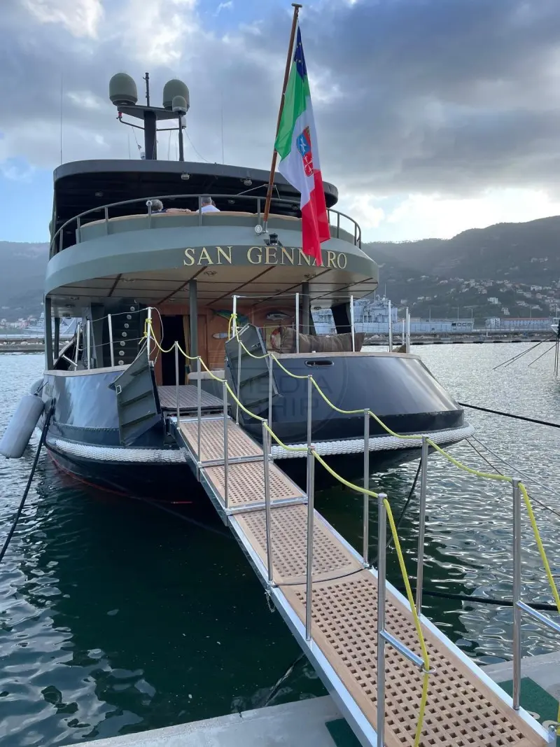 Thumbnail von Benetti 23