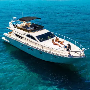 Ferretti Yachts 54