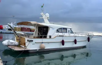 Riviera 50 Flybridge