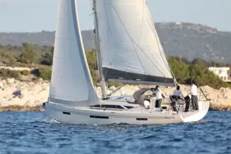 More Yachts 40