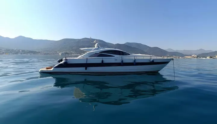 Pershing 76 PERSHING 76