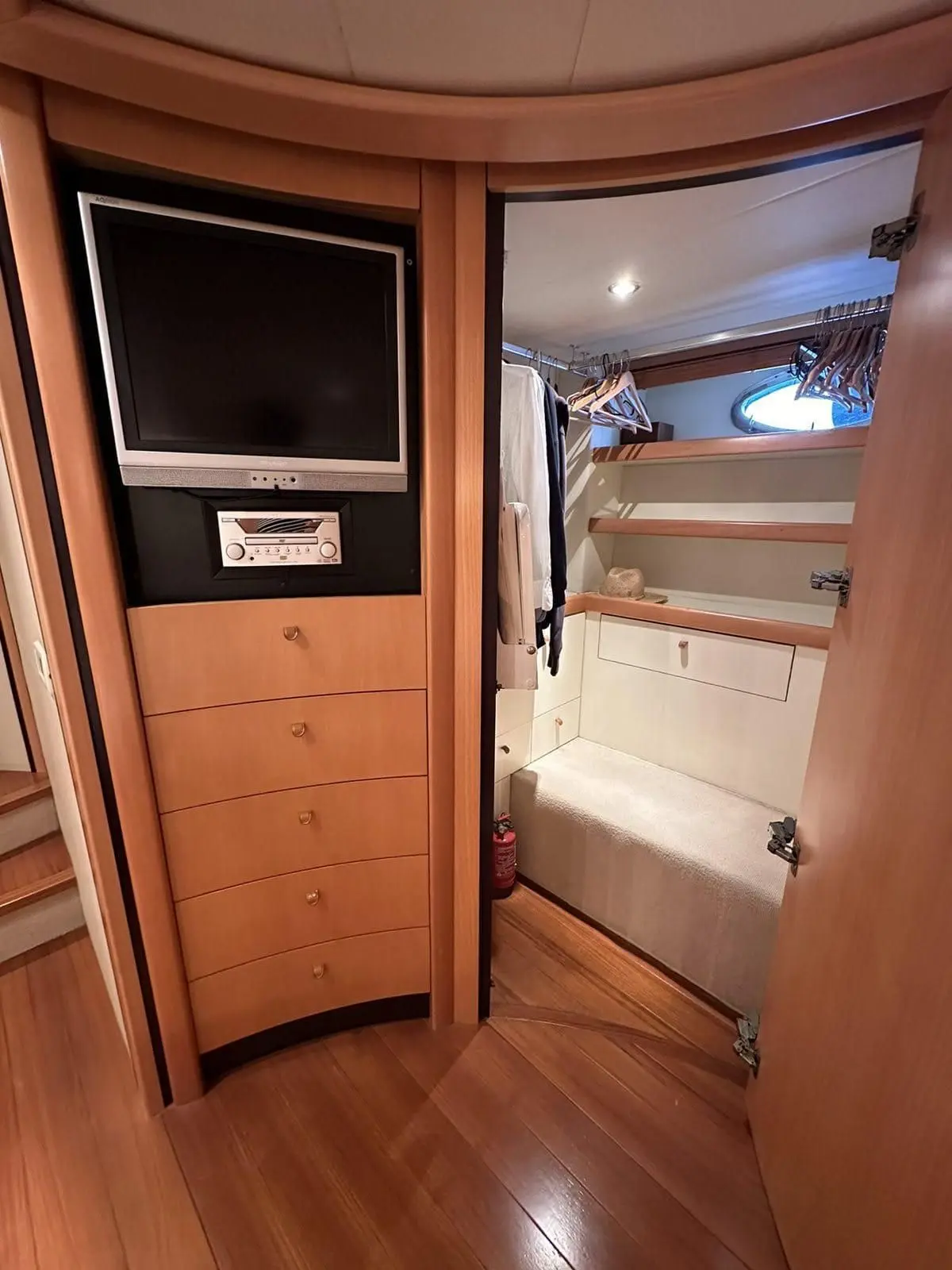 Thumbnail von Pershing 76 PERSHING 76