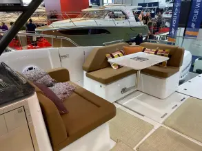 Thumbnail von Four Winns TH36 JEANNEAU TH38 Twin-Hull