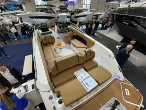 Thumbnail von Four Winns H6 OB Four Winns H6 Outboard bowrider