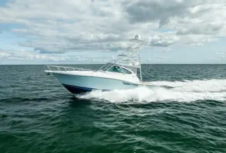 Thumbnail von Tiara Yachts 42