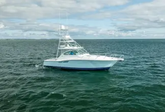 Thumbnail von Tiara Yachts 42