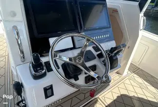 Thumbnail von Edgewater 368 CC