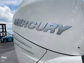 Thumbnail von Sea Ray SLX 350