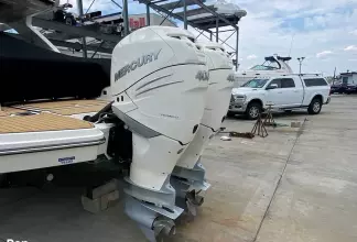 Thumbnail von Sea Ray SLX 350