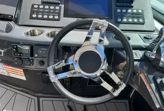 Thumbnail von Monterey 378 Super Express