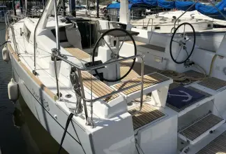 Thumbnail von Beneteau Oceanis 38