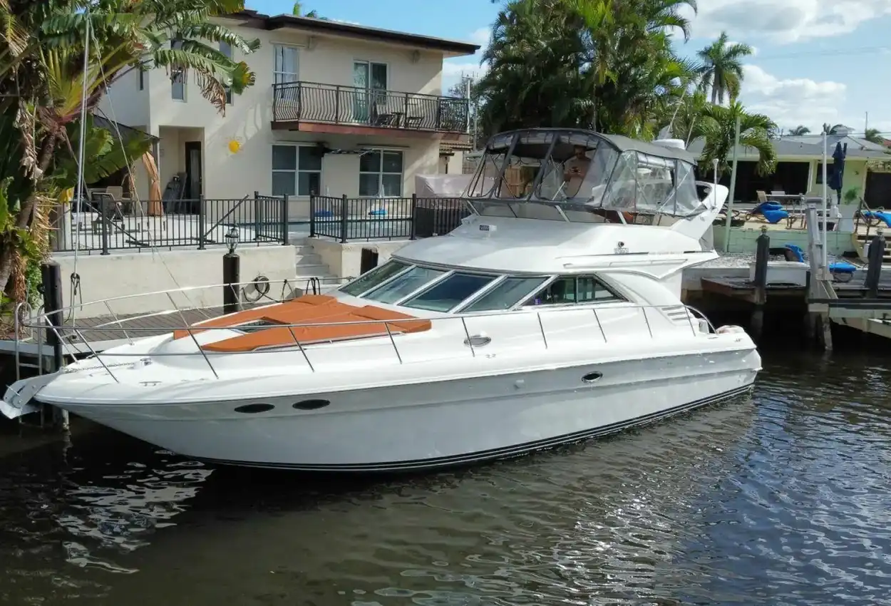 Sea Ray 400 SEDAN BRIDGE
