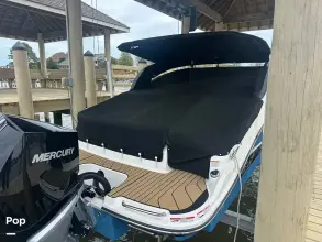 Thumbnail von Sea Ray SLX 260