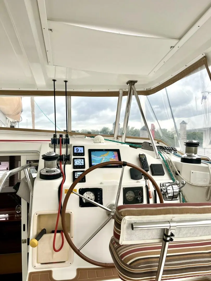 Thumbnail von Lagoon 42