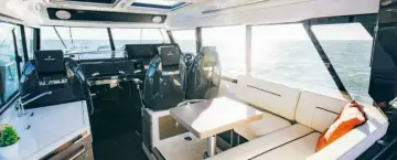 Thumbnail von Wellcraft 38 Explorer