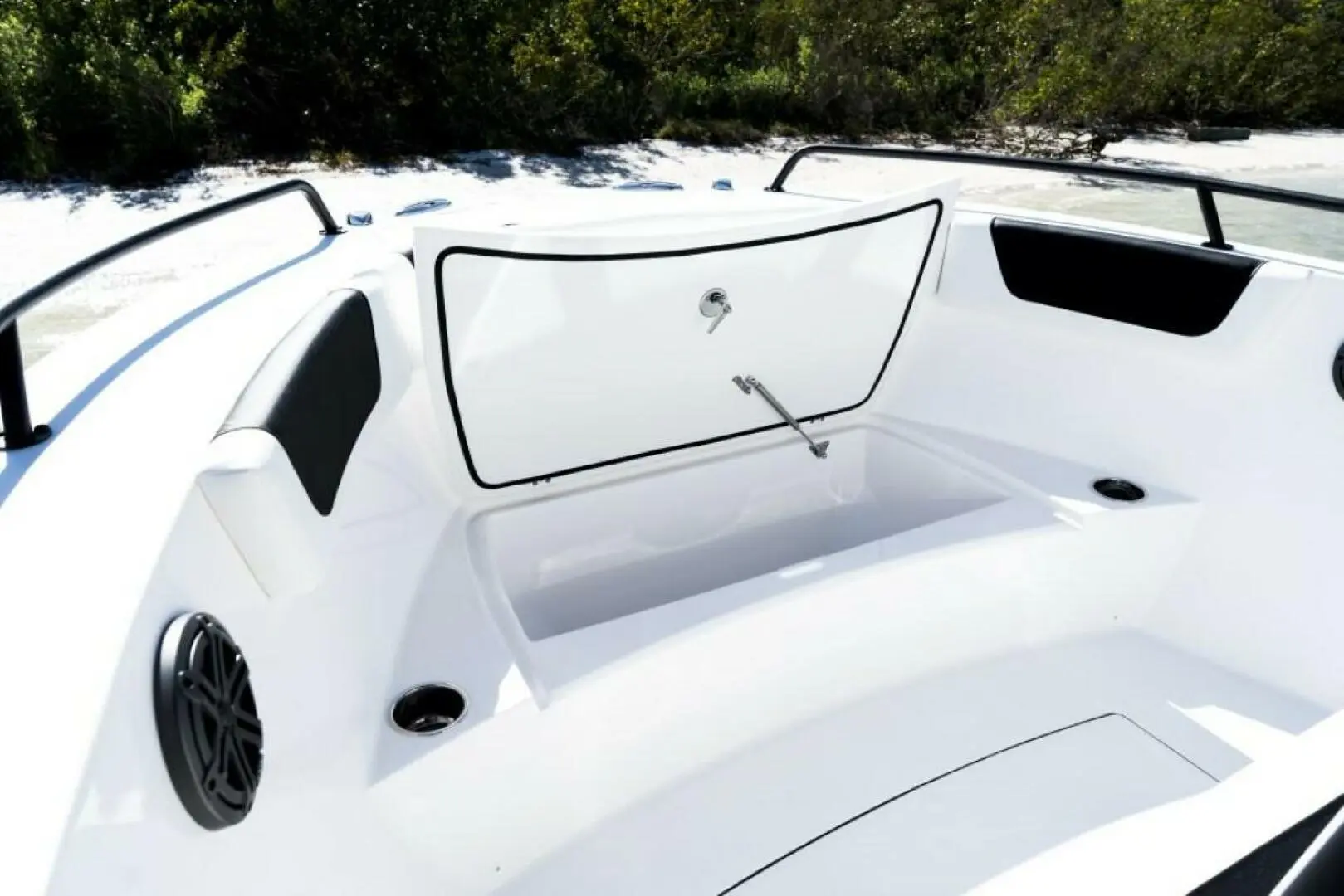 Thumbnail von Edgewater 208 CC