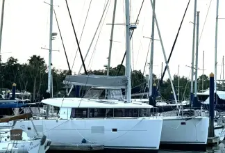 Thumbnail von Lagoon 400 S2 Perspective