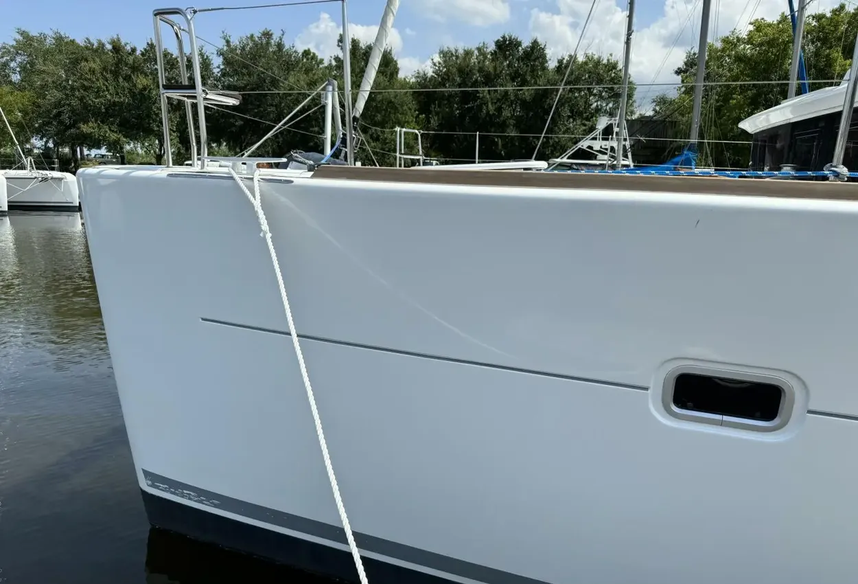 Thumbnail von Lagoon 400 S2 Perspective