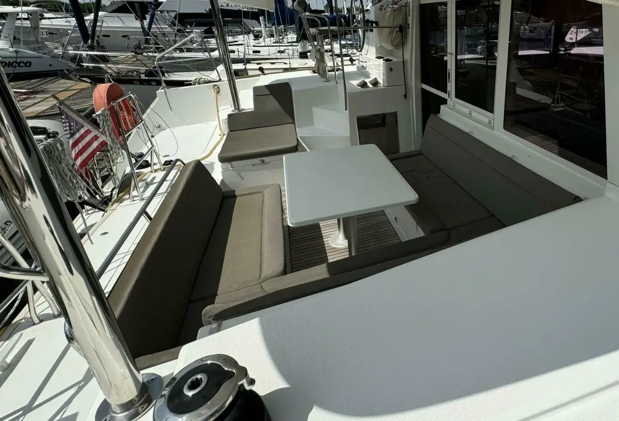 Thumbnail von Lagoon 400 S2 Perspective