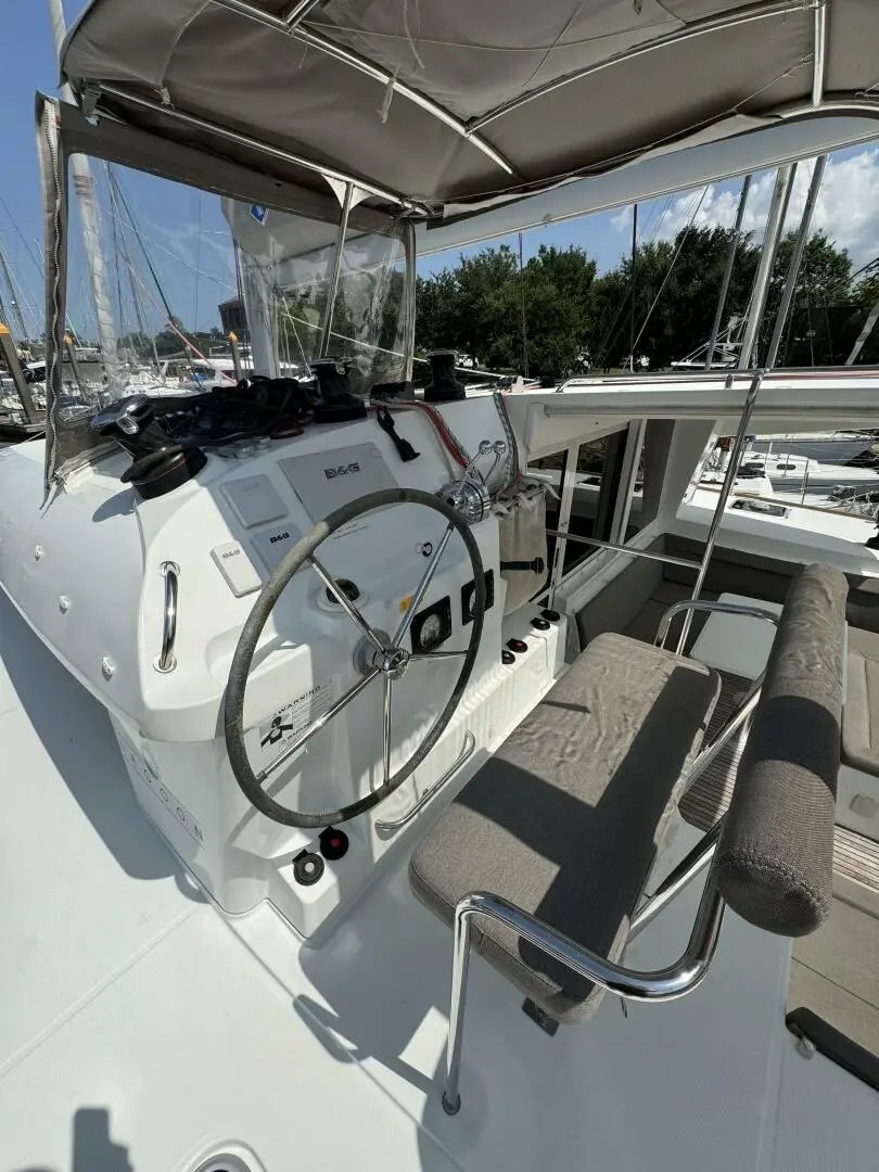 Thumbnail von Lagoon 400 S2 Perspective