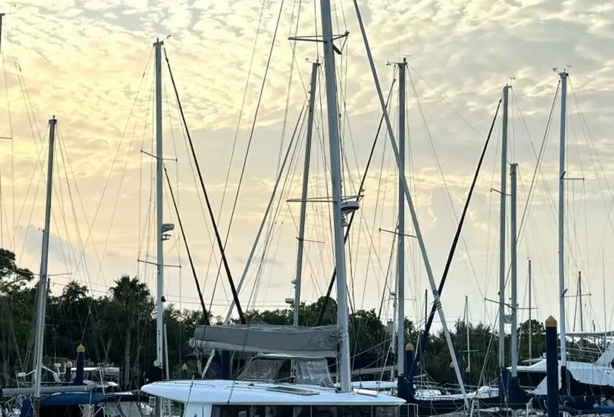 Thumbnail von Lagoon 400 S2 Perspective