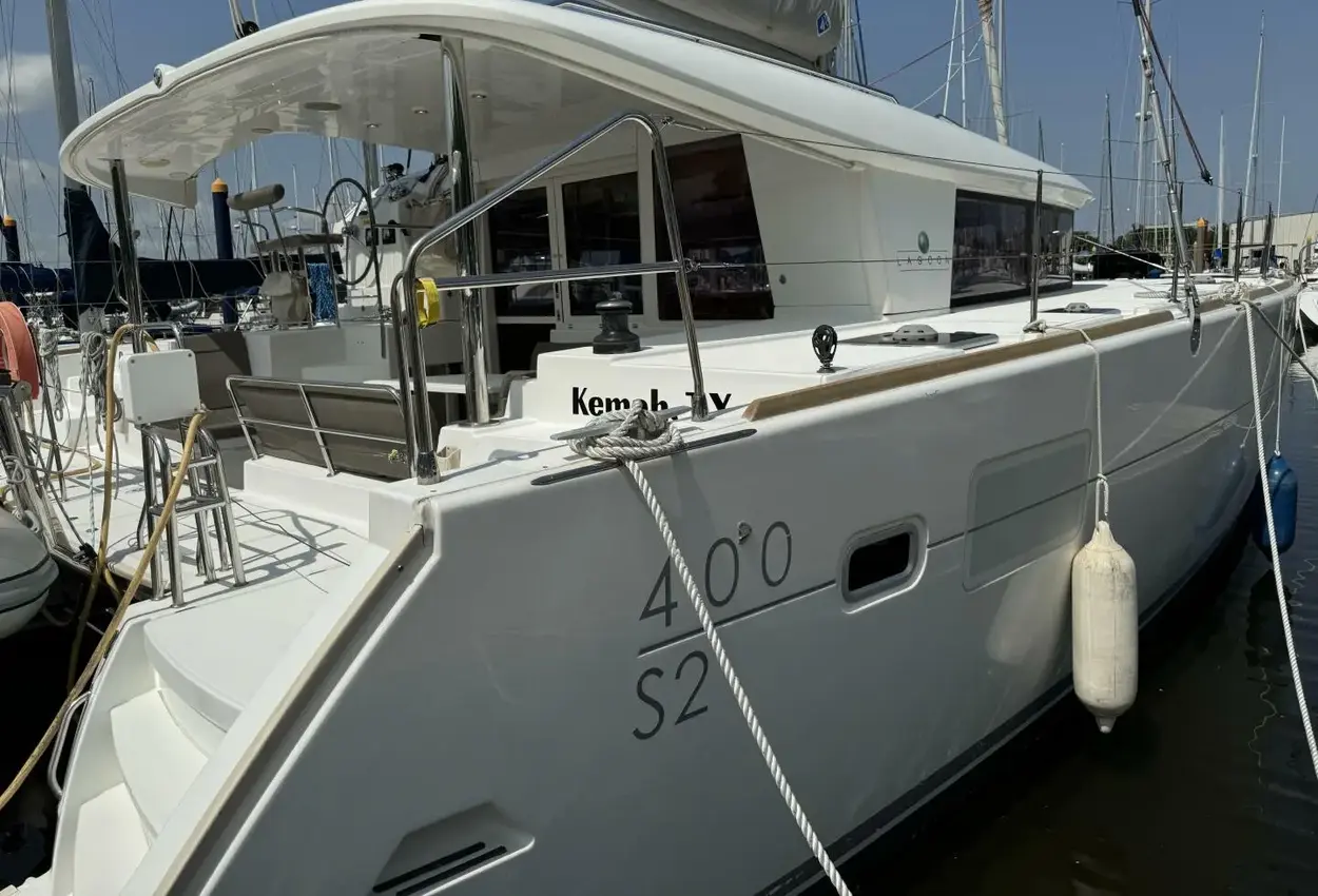 Thumbnail von Lagoon 400 S2 Perspective