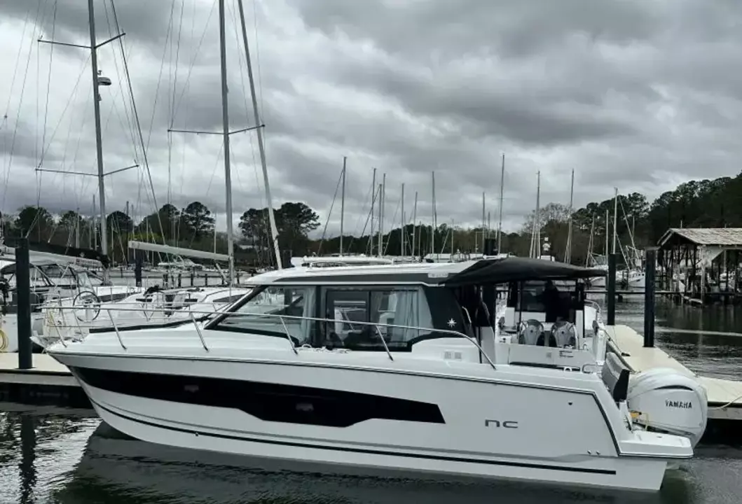 Jeanneau NC 1095 Coupe