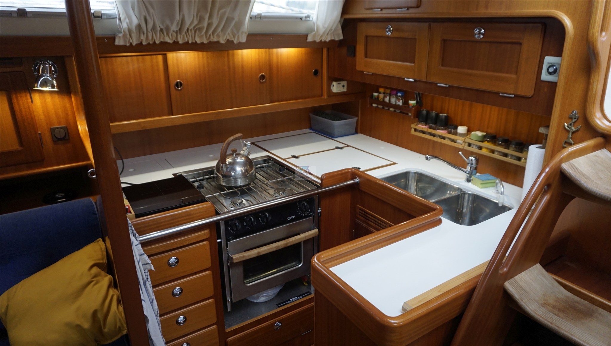 Thumbnail von Hallberg Rassy 48