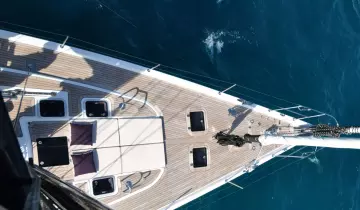 Thumbnail von Oyster 72 AEGIS