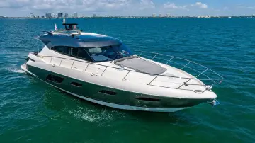 Thumbnail von Riviera 6000 Sport Yacht