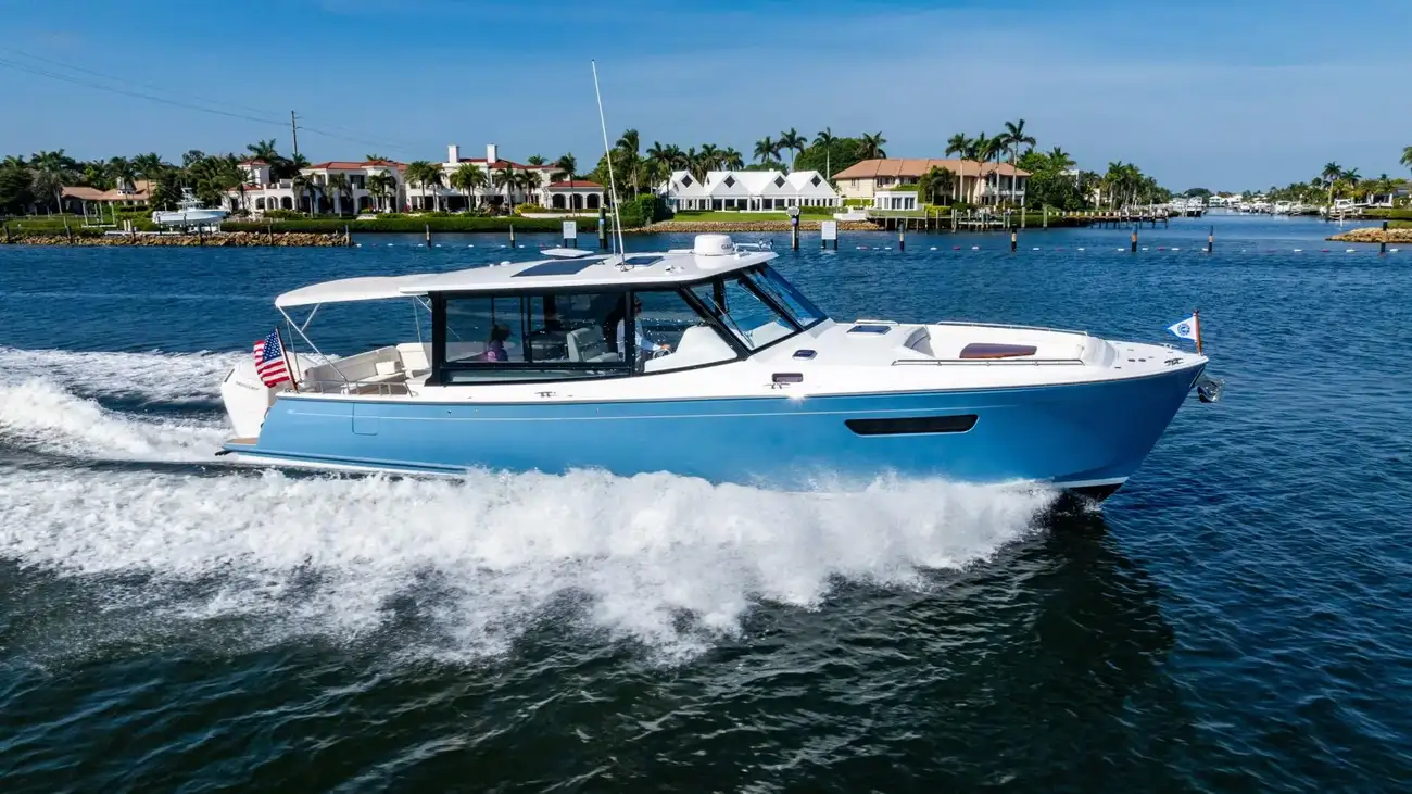 MJM Yachts 4 Happyness