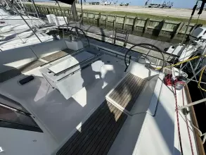 Thumbnail von Beneteau Oceanis 45 Terra Nova