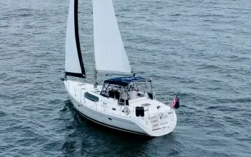 Thumbnail von Hunter 45 CC Coralee