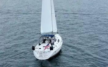 Thumbnail von Hunter 45 CC Coralee