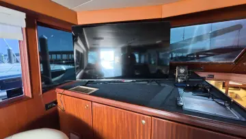 Thumbnail von Hatteras 53 Convertible