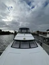 Thumbnail von Carver 396 Motor Yacht