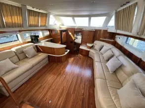 Thumbnail von Carver 396 Motor Yacht