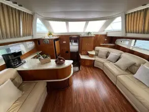 Thumbnail von Carver 396 Motor Yacht