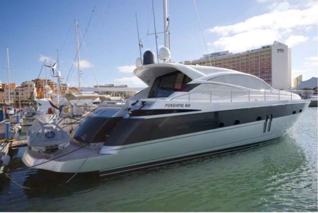 Pershing 62