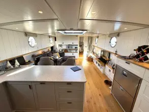 Thumbnail von Piper 60M MOTOR CLASS DUTCH BARGE  Axiom