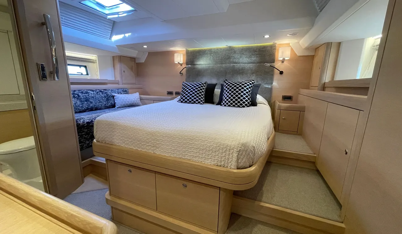 Thumbnail von Oyster 575 RUM DIARY