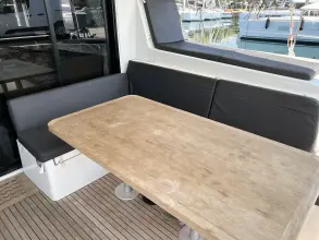 Thumbnail von Lagoon 42 Sea Hawk