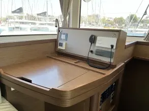 Thumbnail von Lagoon 42 Sea Hawk
