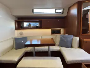 Thumbnail von Beneteau Oceanis 45 Elena